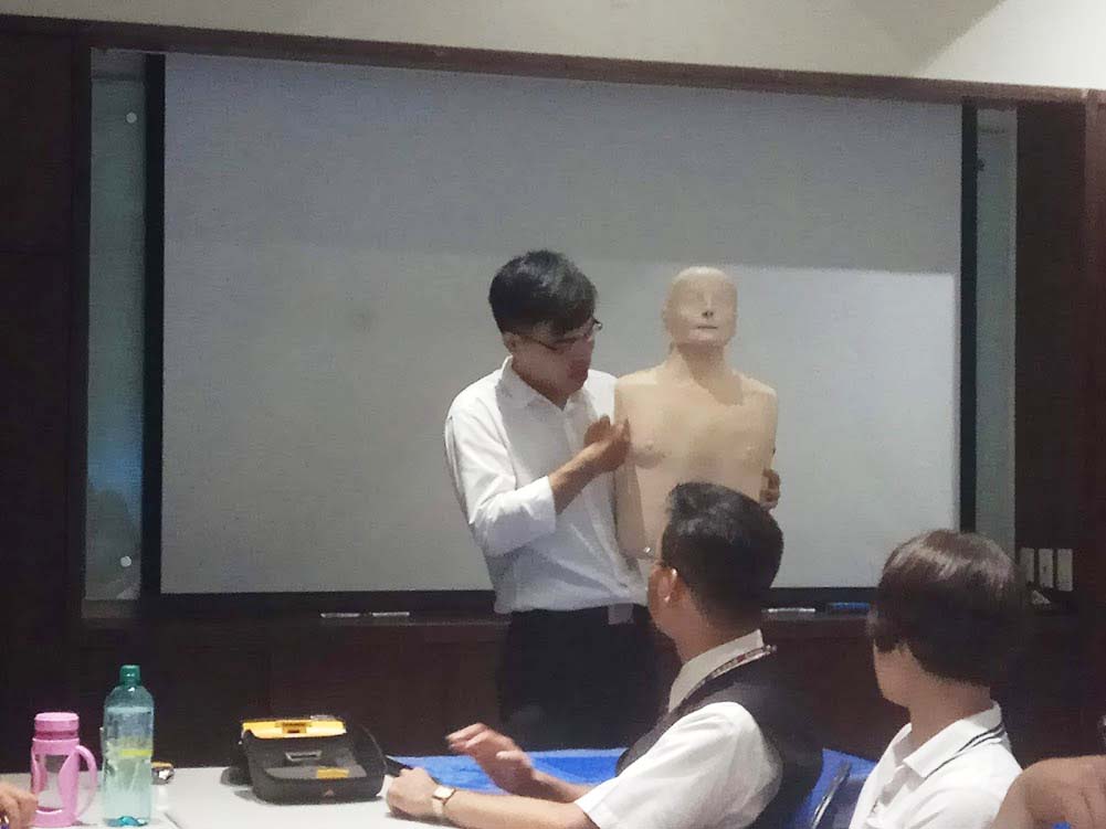6月份 教育訓練-心肺復甦術暨心臟電擊
